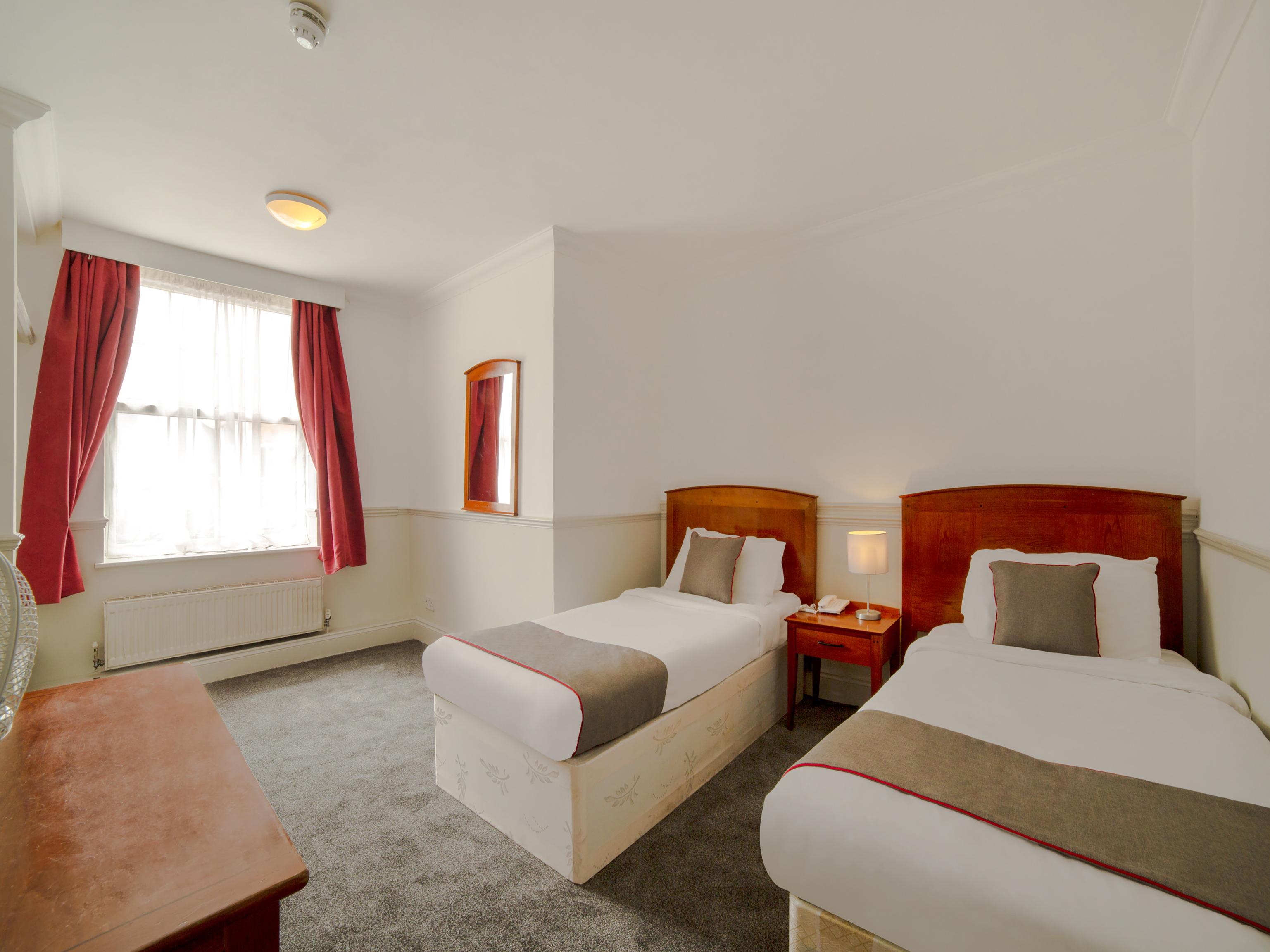 Hotel OYO London Luton à Luton  Extérieur photo