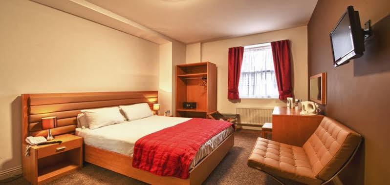 Hotel OYO London Luton à Luton  Extérieur photo