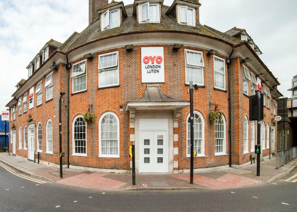 Hotel OYO London Luton à Luton  Extérieur photo